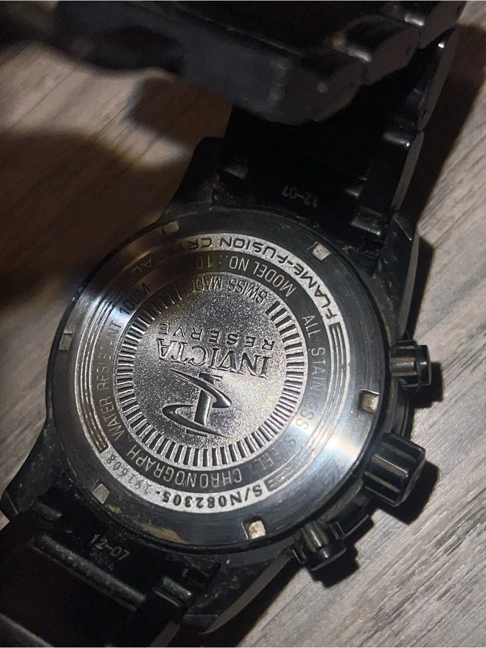 Invicta bold black